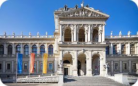 Венский университет – престижный австрийский вуз с исторической архитектурой. Поступление с поддержкой Саши.