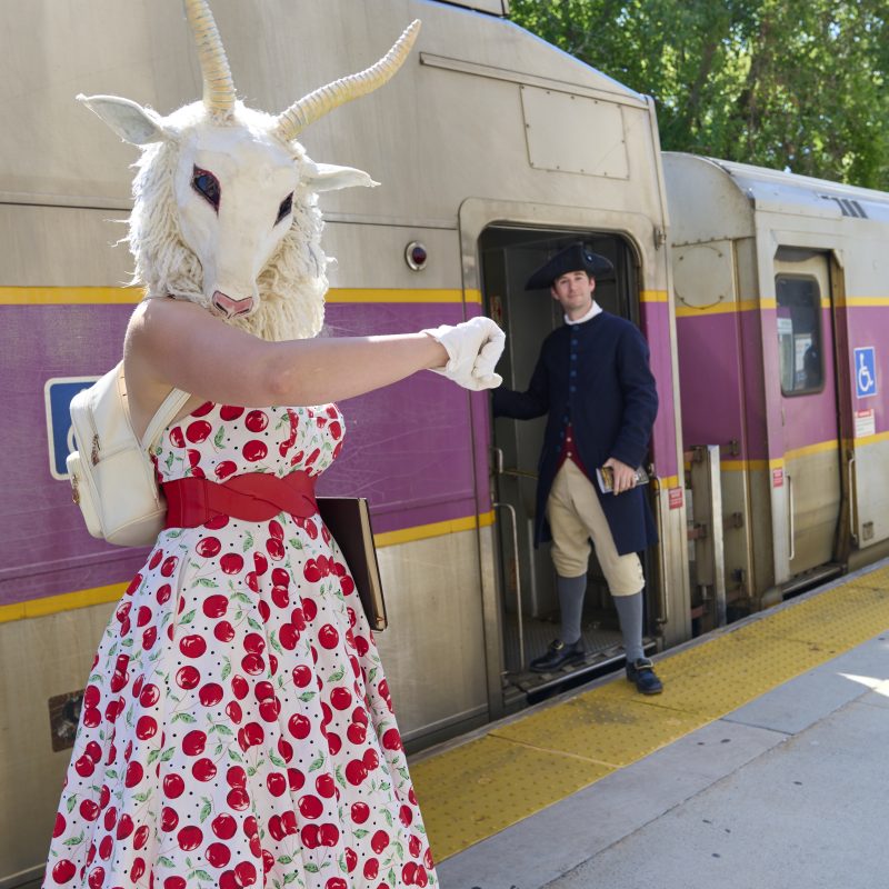 Поезд MBTA Commuter Rail в Salem.